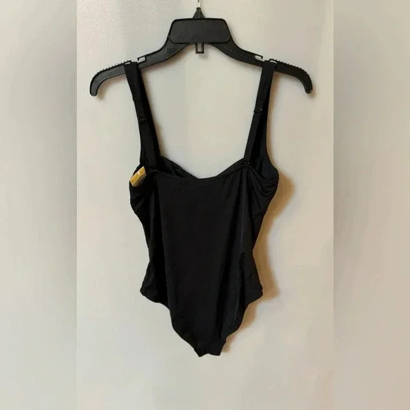 Sea Level EB1951 Black Square Neck One-Piece Woman's Swimsuit Size US 10 $124.95